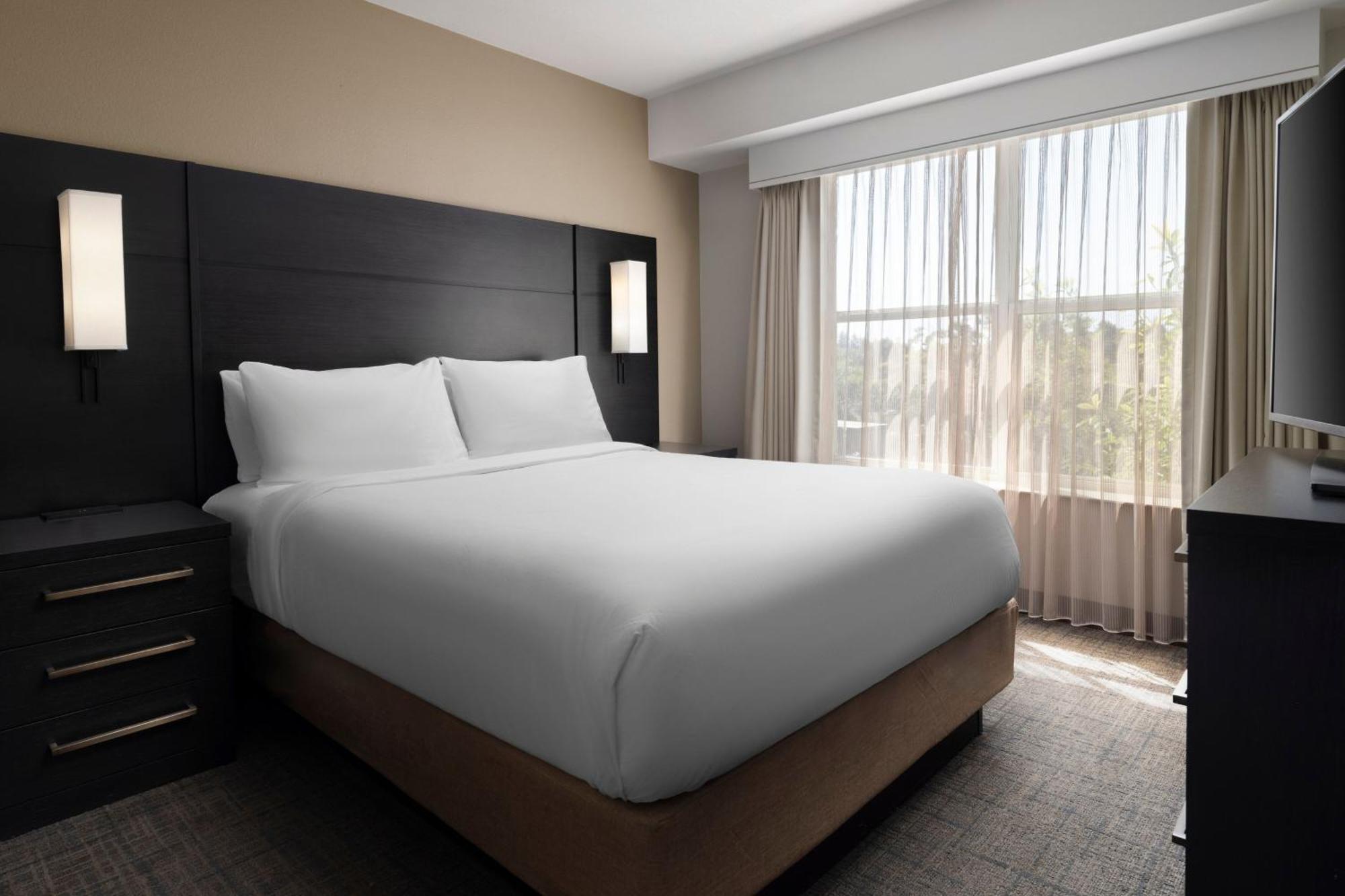 Residence Inn By Marriott Стоктън Екстериор снимка